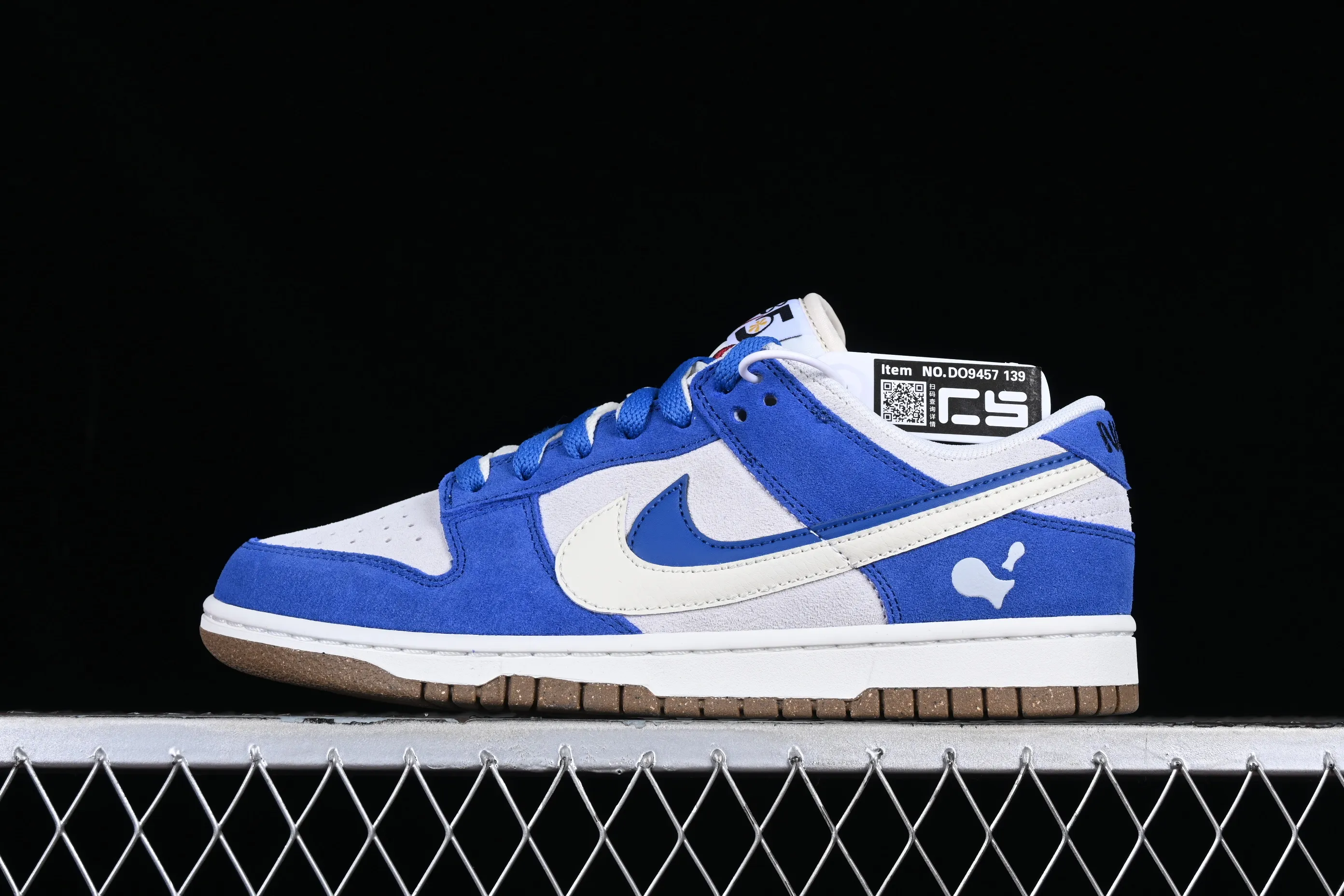 All categories Nk SB Dunk series Nk SB Dunk Low low-top sneakers Nk SB Dunk Low "85" white and blue double hook SB low-top sports and leisure sneakers DO9457-139